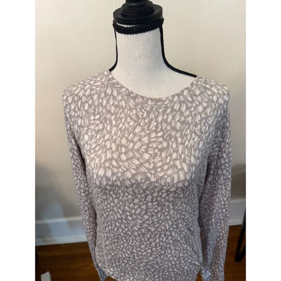 Hurley Athletic Top - Long Sleeve Size M - Picture 2 of 5